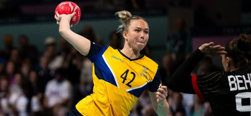 Разыгрывающая сборной Швеции Йенни Карлсон, покинувшая "Людвигсбург", продолжит карьеру в норвежском "Мёльде"