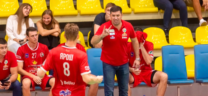 Беларусь. Андрей Мочалов: "Еле наскребли десять человек в заявку. Рассчитывать на благоприятный исход было тяжело"