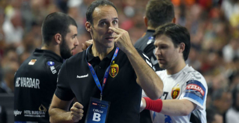 Испанский специалист Роберто Гарсия Паррондо признан лучшим тренером 2019 года по версии портала handball-planet.com