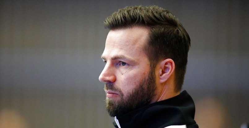 Наставник женской сборной Швеции Хенрик Сигнель в следующем сезоне возглавит мужской клуб "Шевде"