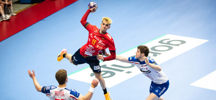 Восемь сборных продолжат борьбу за медали молодёжного чемпионата Европы (U-20), который проходит в Словении