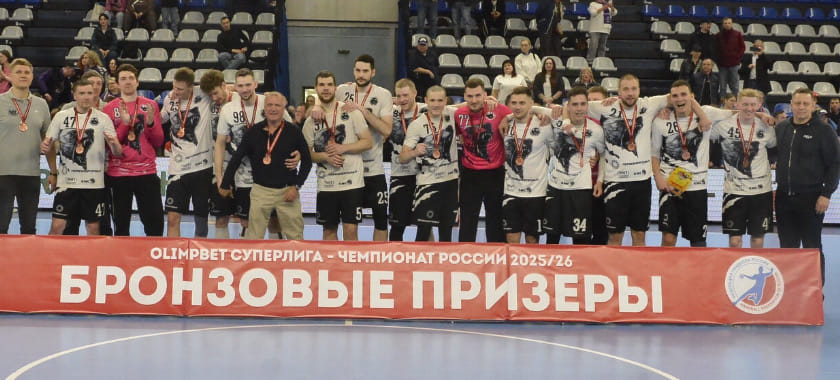 Вырубили электричество — вырубился и Чехов. Бронза и "Золотой медведь" достались пермякам