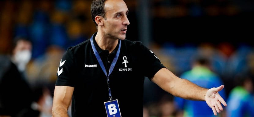 Главный тренер "Мельзунгена" Роберто Гарсия Паррондо продлил контракт со сборной Египта. Соглашение рассчитано на три месяца