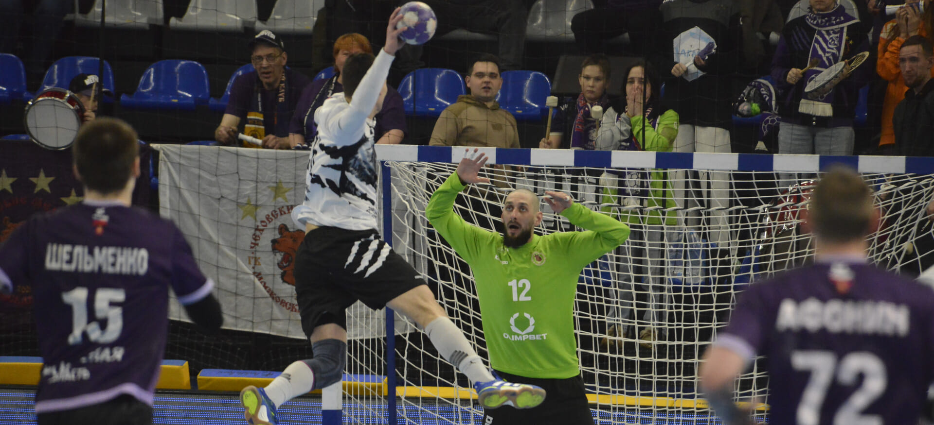 Максимов сыграл в Гисласона, а Павленко — в Вольффа. "Чеховские медведи" — в полуфинале Кубка России