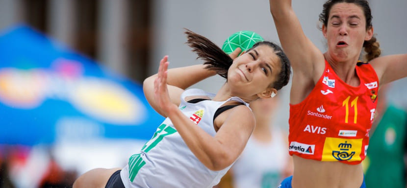 Пляжный гандбол. В четверг стартует 13-й чемпионат Европы среди младших возрастных категорий. В турнире примут участие 15 стран