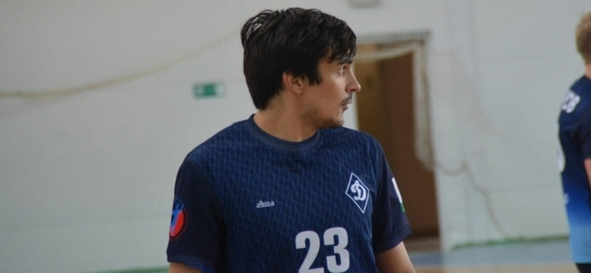 Olimpbet Суперлига. Правый крайний Иван Мишин, покинувший снежинское "Динамо-Сунгуль", стал игроком "Башкортостана"