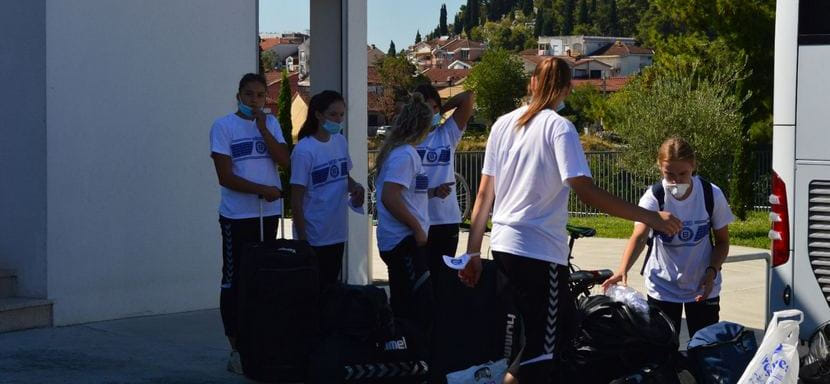 Балканы. Без Валерии Масловой и Андреа Лекич — гандболистки "Будучности" начали подготовку к новому сезону