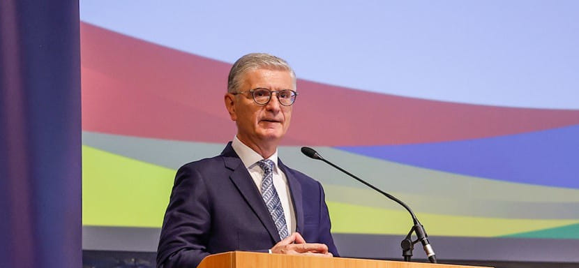 Глава Олимпийского комитета Словении Франьо Бобинац вступил в борьбу за пост президента Международной федерации гандбола