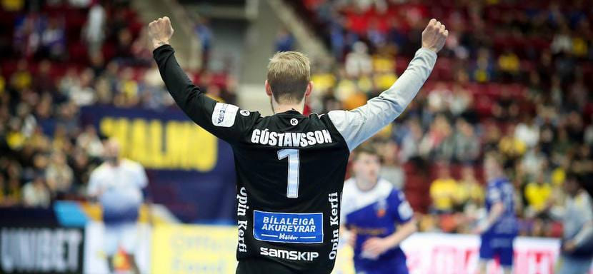 Голкипер сборной Исландии Бьоргвин Густавссон сменит "Хаукар" на "Валюр"