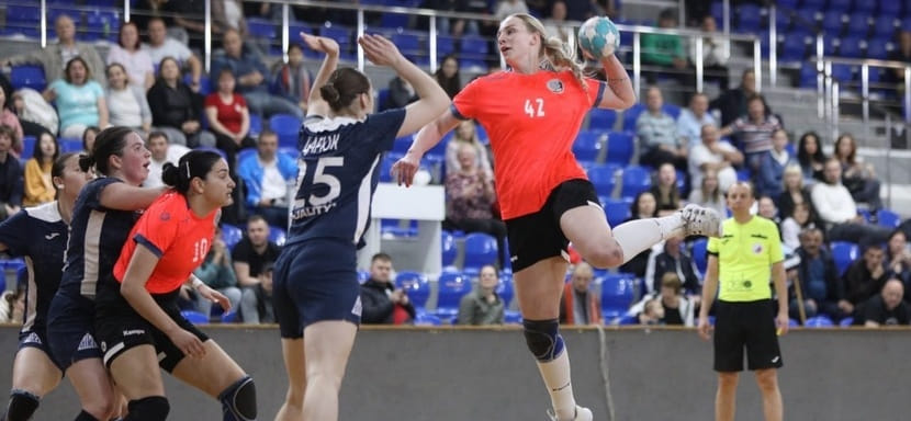 Полусредние Алина Казанджян и Дарья Гильфанова, выступавшие за "Ставрополье", вернулись в майкопский АГУ-"Адыиф" (ВИДЕО)