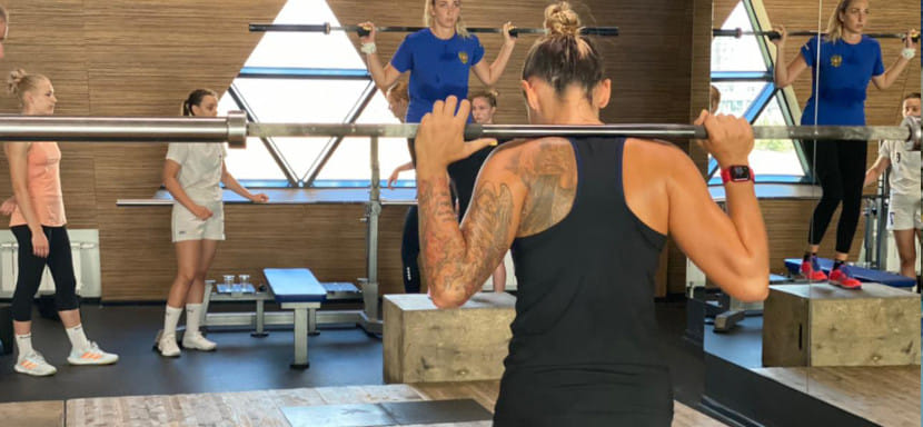 Суперлига. Любовь Аришина о сборах неподалеку от Казани: "Место здесь прикольное. Все инновационное… Такси интерактивные, роботы"