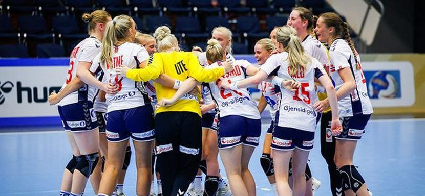 ЧМ-2022 (U-20). Сборные Норвегии и Венгрии сыграют в финале молодёжного турнира среди девушек