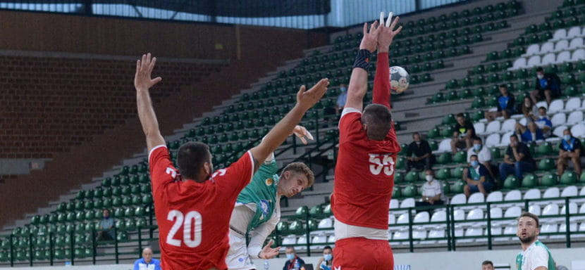 Балканы. В северомакедонских "Работничках" 15 положительных тестов на коронавирус. Команда отправлена на карантин, матч с "Металургом" перенесен