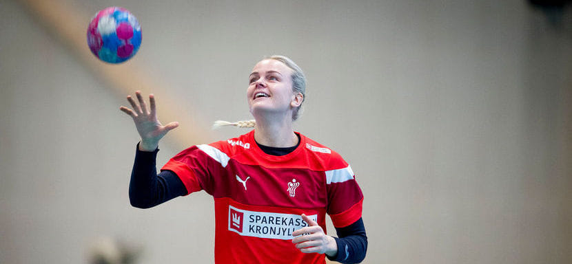 Женская бундеслига. Левая полусредняя "Битигхайма" датчанка Стине Йоргенсен готовиться стать мамой