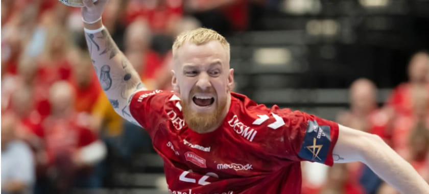 Рекордсмен "Ольборга" по сыгранным матчам Рене Антонсен впервые покинет датский чемпионат. О его летнем переходе объявил "Нант"