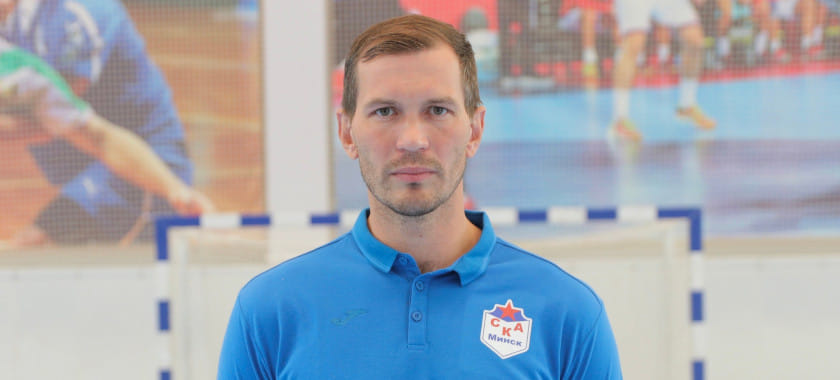 Беларусь. Сергей Шилович: "Самойло уехал в Польшу, и освободилось место левого полусреднего, которое заполнил Ермаков. Вот так это работает"