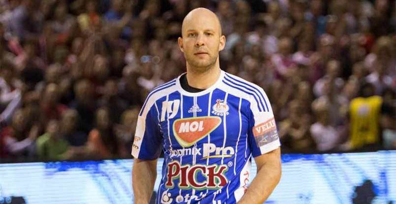 Венгрия. Жолт Балог летом покидает "Пик" и переезжает в "Татабанью"