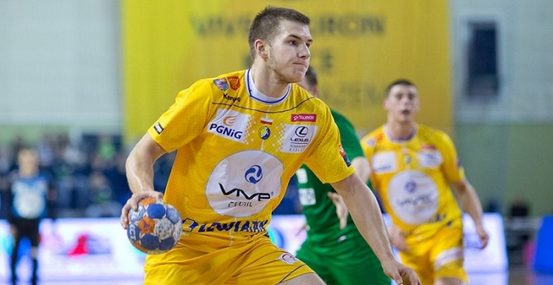 Польша. Линейный "Виве" Бартломей Бис перешел в "Гурник"