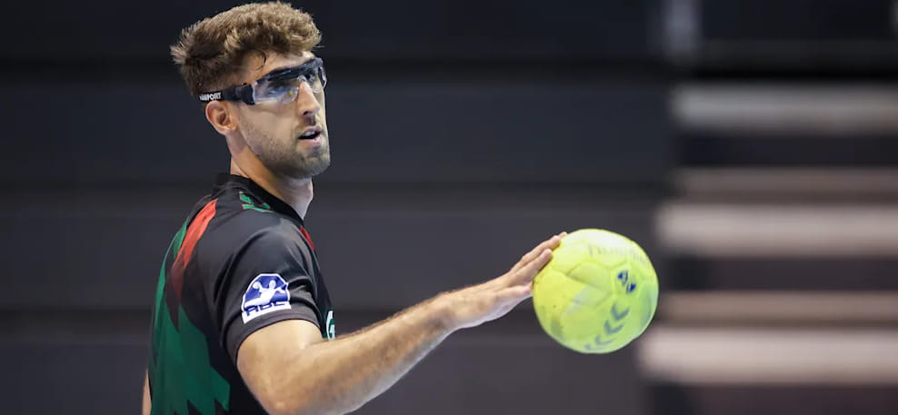 I’ll be back-2: они возвращались в гандбол после нападений, рака и переломов позвоночника в ДТП