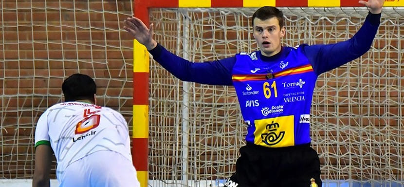 Товарищеские матчи. Испанцы дома разгромили иранцев, шведы обыграли нидерландцев с разницей в четыре мяча (ВИДЕО)