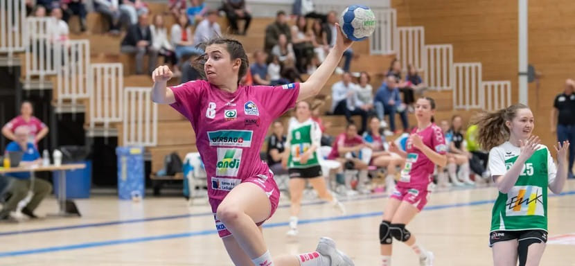 Норвегия. Правая крайняя сборной Швейцарии Миа Эмменеггер со следующего сезона будет выступать за "Кристиансанд"