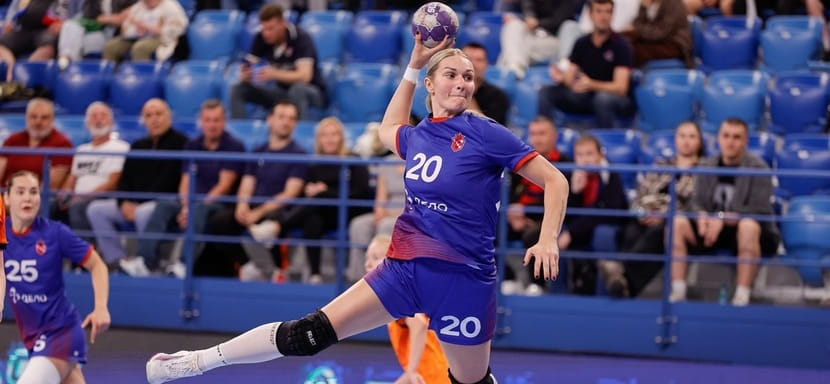 Ирина Шинкарук: "В середине октября должна вернуться в строй" (ВИДЕО)