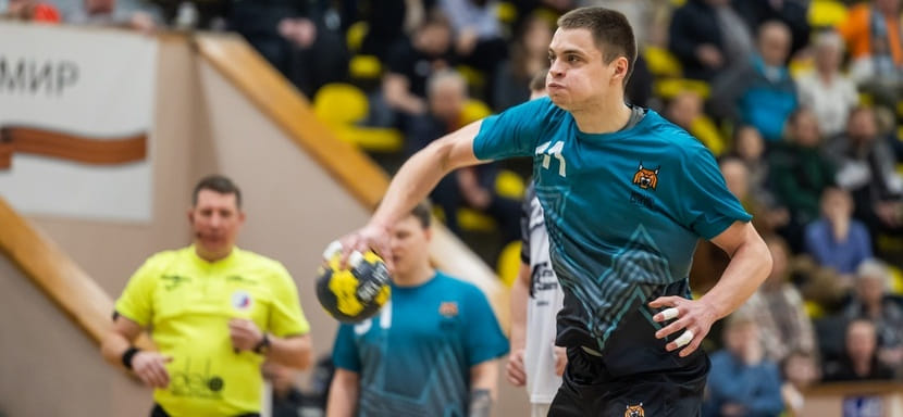 HC Dinamo-Sungul Snezhinsk confidently beat HC Zilant Kazan in a preseason tournament in Chelyabinsk