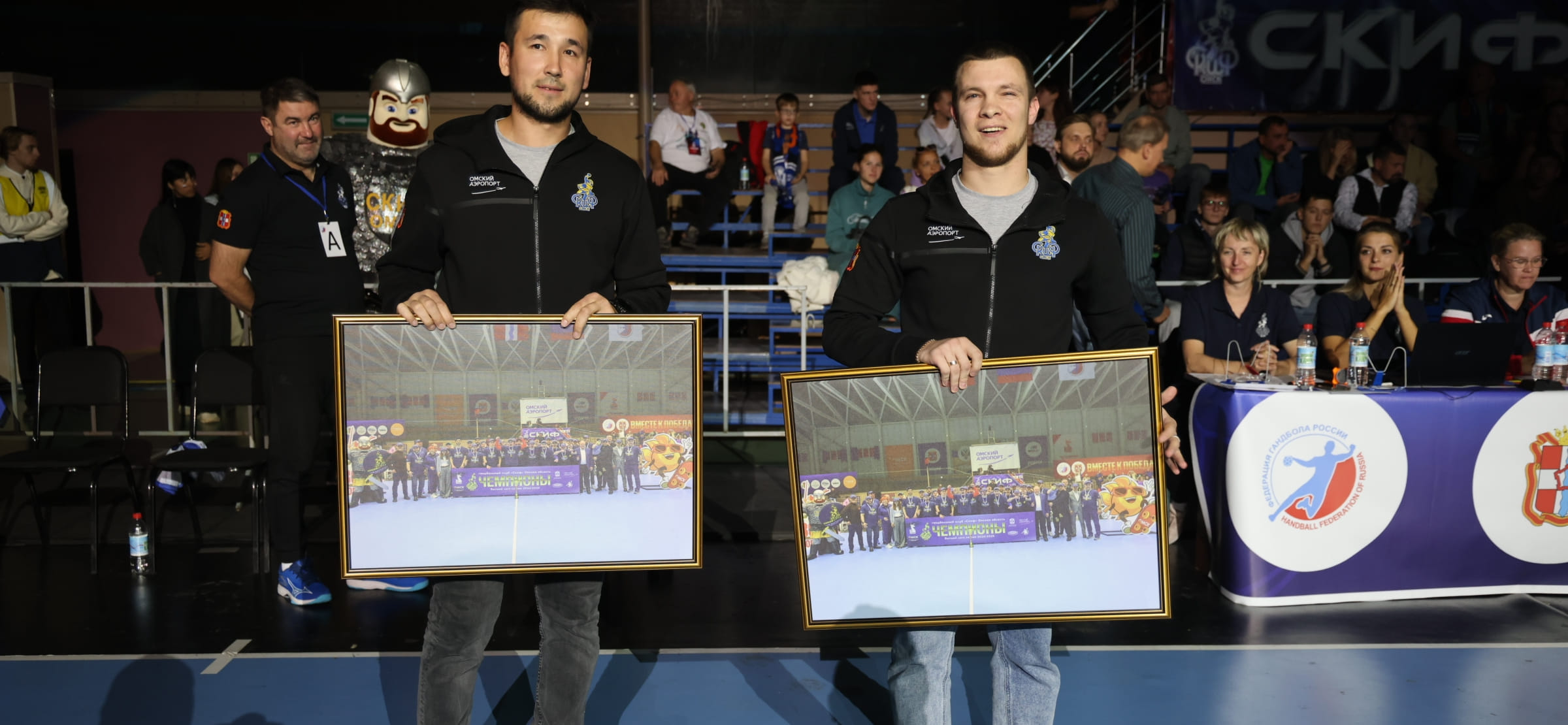 В Омске состоялись проводы экс-капитана Владимира Нагорного и Альберта Матюхова, перешедшего на тренерскую работу в клубе "Скиф"