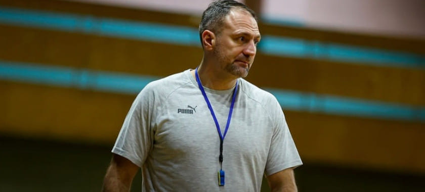 Георгий Заикин после разгромного поражения астраханского "Динамо" в Суперлиге: "Мы просто обосрались. И очень жидко" (ВИДЕО)