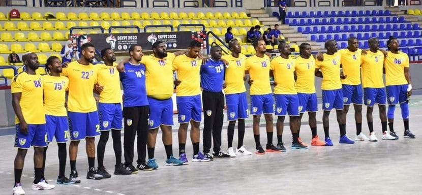Чемпионат Африки. Египтяне в стартовом матче разгромили Камерун. Братья Оливье и Кевин Ньокас дебютировали в составе конголезцев
