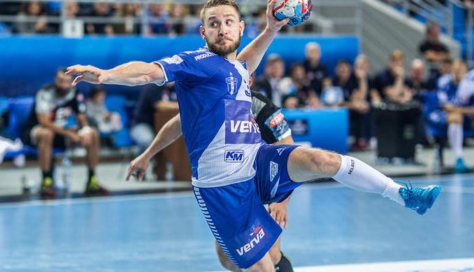 Правый крайний "Вислы" Михал Дашек должен вернуться в строй к игре с "Элверумом"