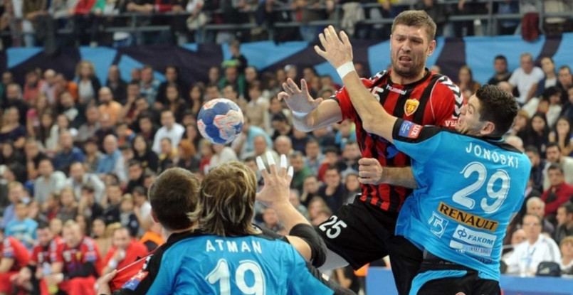 Алексей Растворцев. Чехов вместо Киля и полкарьеры порванных "крестов"