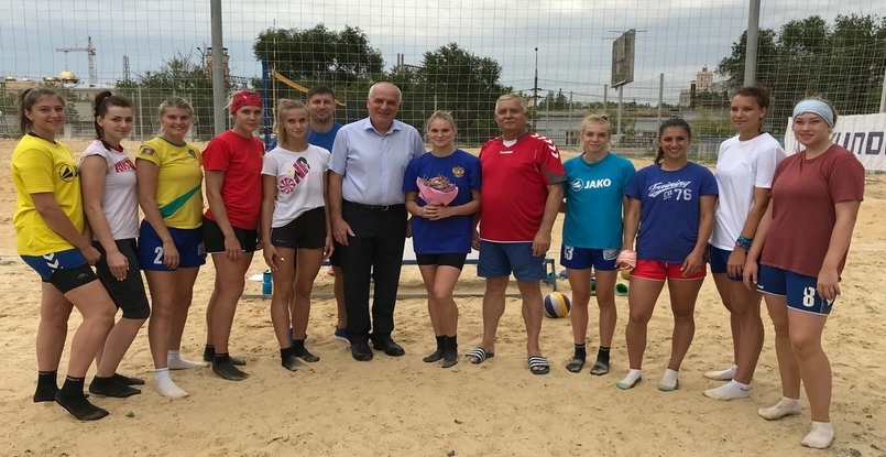 Женская Суперлига. В новом сезоне левая крайняя Екатерина Литвинова будет капитаном "Динамо-Синары"