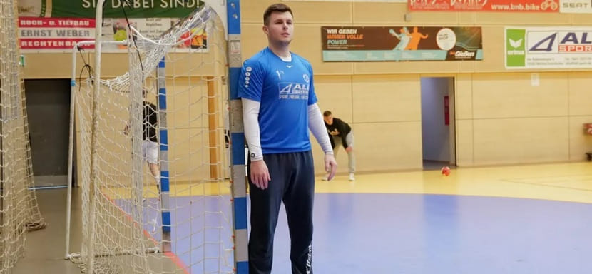 Бундеслига. Голкипер "Вецлара" Анадин Сулякович травмировал колено и пропустит как минимум шесть недель