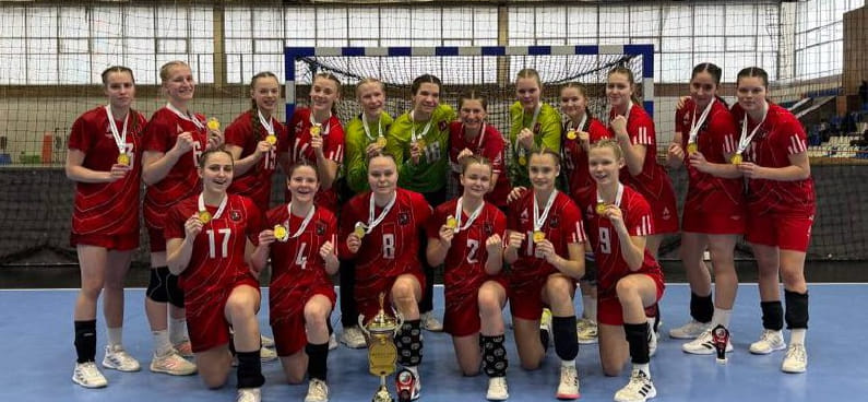 Сборная Москвы обыграла команду Самарской области и стала победителем первенства России среди девушек U-18