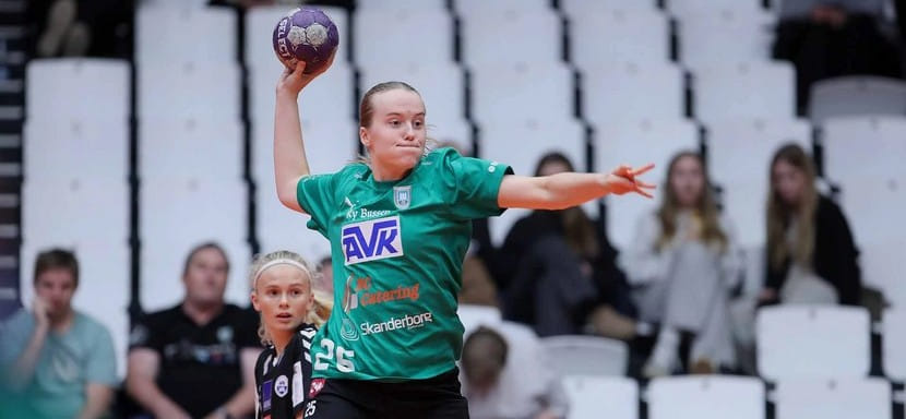 "Икаст" подписал левую крайнюю Астрид Люннеруп из соперника по чемпионату Дании "Скандерборга"