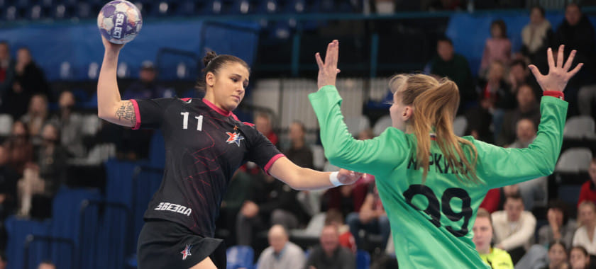 HC CSKA Moscow proved to be stronger than HC Zvezda in away match of the championship of Russia. The centre back of the guests Karina Sabirova scored 10 goals