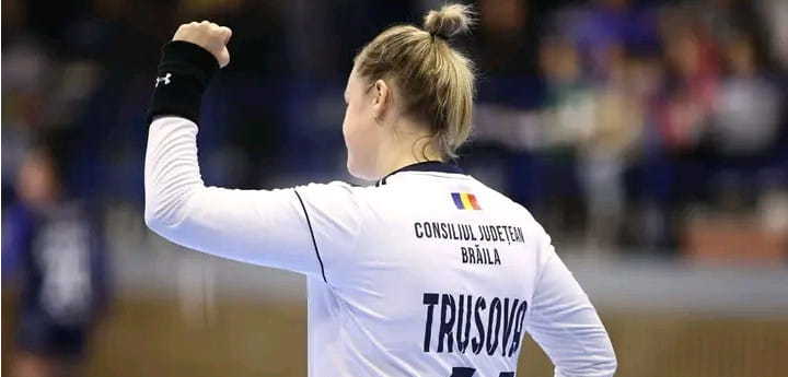 Румыния. 14 сейвов Киры Трусовой не уберегли "Дунэрю" от минимального домашнего поражения, "Рапид" обыграл "Глорию Бузэу"