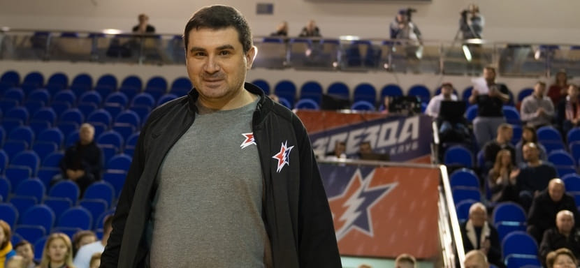 Olimpbet Суперлига. Массажист Александр Лукасевич: "В "Звезду" из сборной вернусь после игр стран СНГ. Пока с клубом всё время на связи"