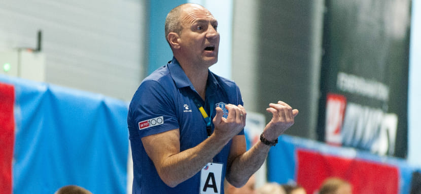 Кировский районный суд Астрахани арестовал на два месяца мужчину, подозреваемого в избиении главного тренера "Динамо" Георгия Заикина