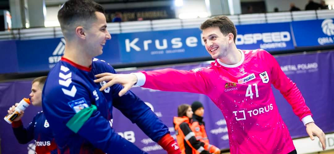 Польша. В заключительном матче 13-го тура "Выбжеже" уступал после первого тайма "Калишу", но сумел добыть победу