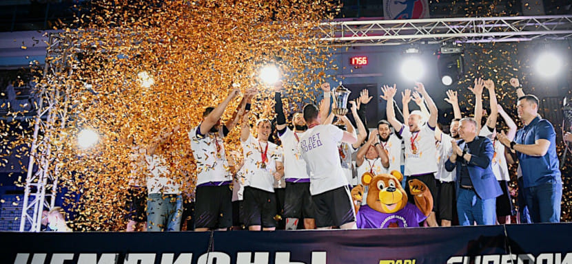 Суперлига. В сборную лучших игроков мужского чемпионата России вошли семь гандболистов "Чеховских Медведей". От ЦСКА — никого