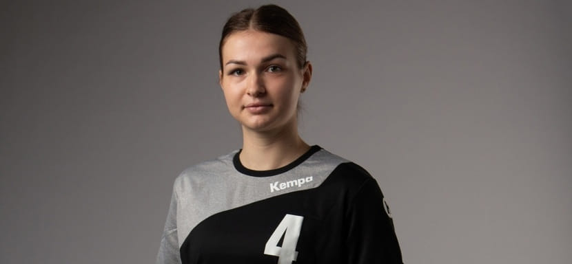 Беларусь. Правая полусредняя Анастасия Салей продлила контракт с "Городничанкой"