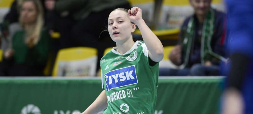 "Силькеборг" одержал первую победу в новом сезоне женского чемпионата Дании, дома разобравшись с "Сондерюске"