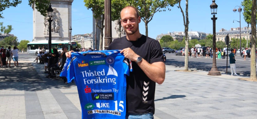 Дания. Официально. Олимпийский чемпион 35-летний Хенрик Тофт Хансен следующим летом сменит "Пари Сен-Жермен" на родной клуб "Морс"