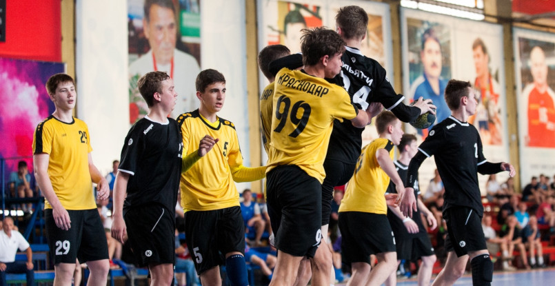 Манифест Банникова. Что за тактика такая? И с какого возраста ей надо учиться?