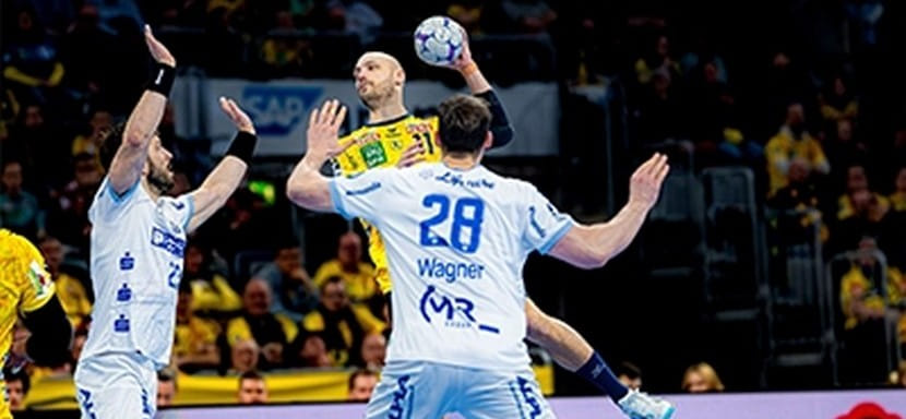 В споре аутсайдеров бундеслиги случилась ничья, "Райн Лёвен" обыграл "Лемго"