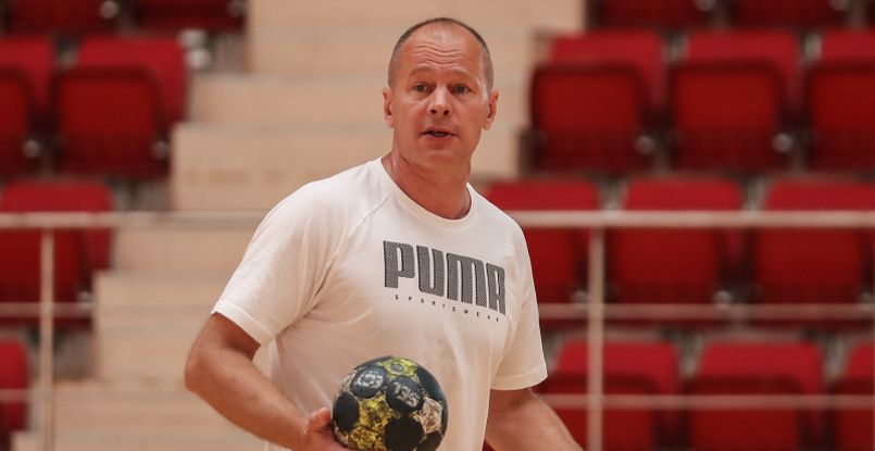 Суперлига. Помощник главного тренера "Спартака" Андрей Васильев покидает московский клуб