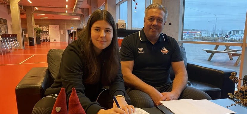 Дания. "Хольстебро" продлил контракт с вратарем Сарой Кечечи