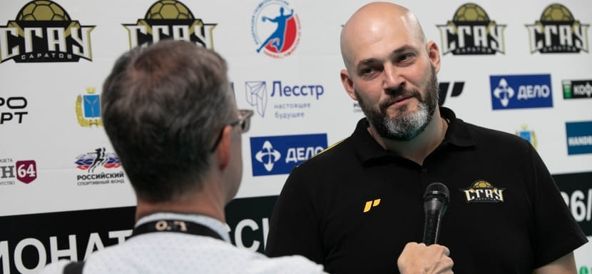 Максим Зяблов: "Отдельно отмечу Юрия Сергеева, который совершил несколько важных и нужных сейвов и забросил мяч"